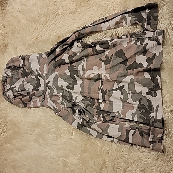 Nike, Girl's long sleeve shirt with hood, Size 3 - Picture 7 of 7